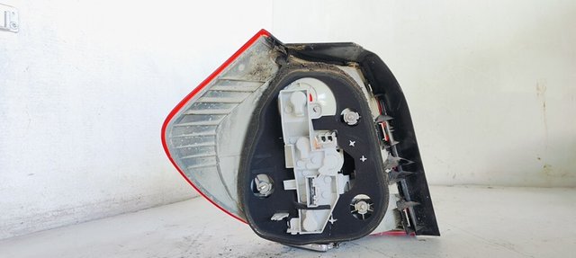 PILOTO POSTERIORE DESTRO BMW SERIE 1 BERLINA (E81/E87)