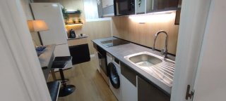 Se vende estudio en Algorta con acceso directo