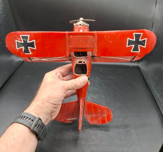 Maqueta del famoso Avión Dragon Rojo