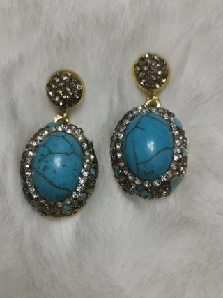 Conjunto collar y pendientes turquesas dorados