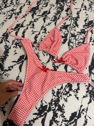 Bikini Cuadros Rojo Talla M