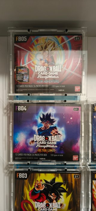 Lotto di 9 scatole Dragon Ball Super Fusion World in inglese