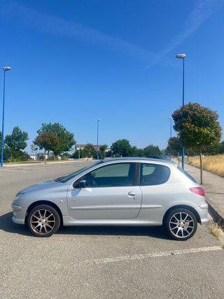 Peugeot 206 2008