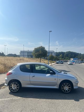 Peugeot 206 2008