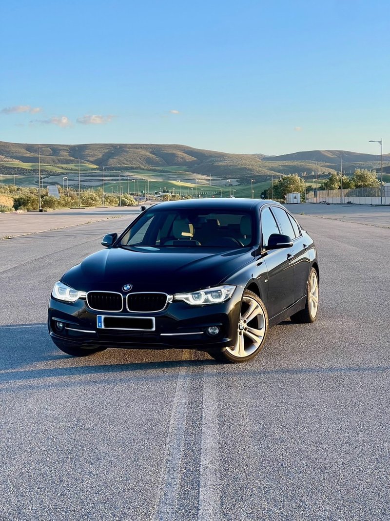 BMW Serie 3 2016 - foto 1