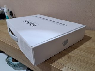 Scatola MacBook White 13 + Manuali