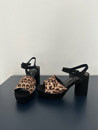 Sandalias Animal Print Tacón Plataforma