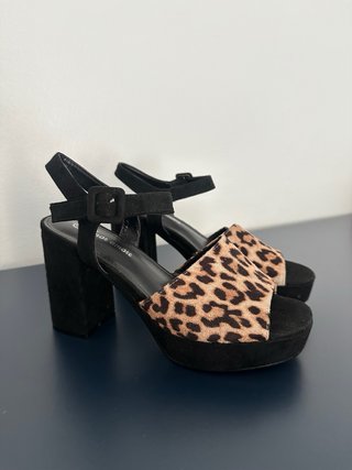 Sandalias Animal Print Tacón Plataforma