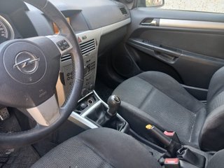 Opel Astra 2007