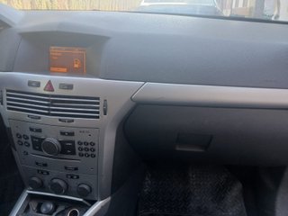 Opel Astra 2007