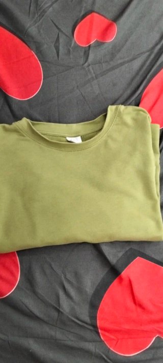 Camiseta Zara Verde Pistacho Talla Mancha y corta