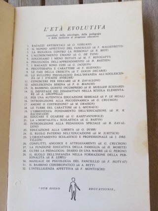 Oltre la pedagogia Diario di una madre di Peroni