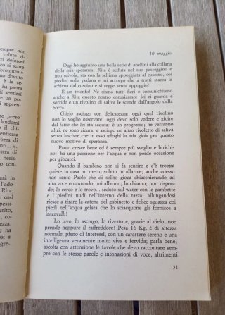 Oltre la pedagogia Diario di una madre di Peroni