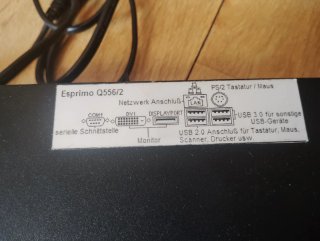 Ordenador Sobremesa Fujitsu ESPRIMO Q556/2.