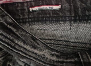 Pantaloncini jeans uomo grigi strappati