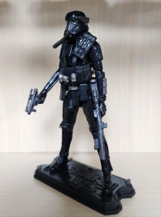 Star Wars VC Death Trooper Figura
