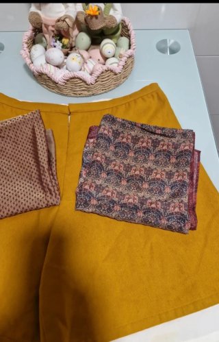 Pantalón fallero blanco y amarillo