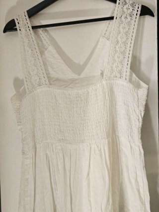 Vestido largo de algodón blanco