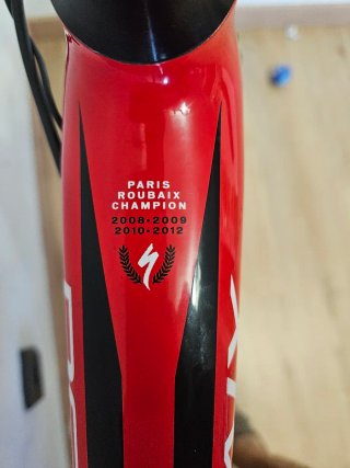 Bicicleta Specialized Roubaix T56