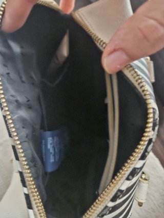 Bolso Armani Jeans Negro y Blanco