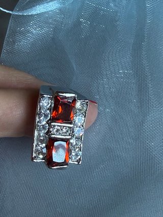 Anillo Chevalier Rojo y Plateado