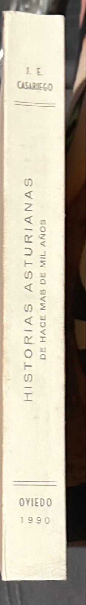 Libro Historias Asturianas de hace mas de mil años