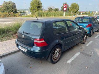 Volkswagen Golf 2003
