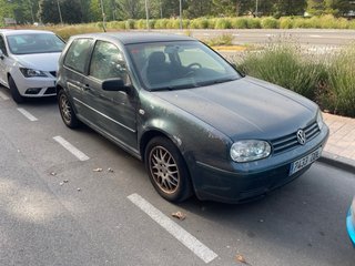 Volkswagen Golf 2003