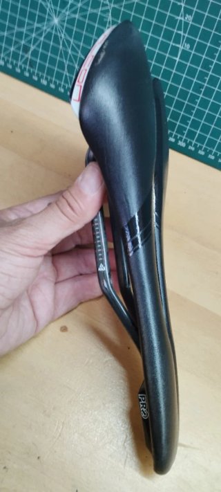Sillín PRO Falcon