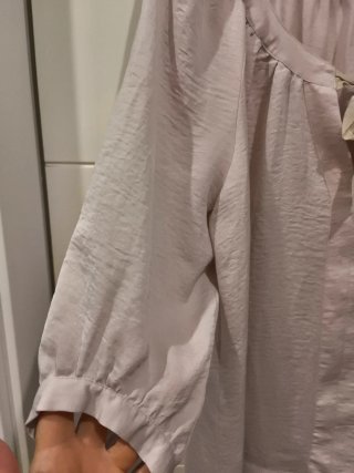 Blusa satinada H&M rosa clarito