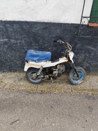 Honda Mecatecno Blanca y Azul