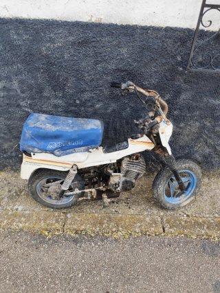Honda Mecatecno Blanca y Azul