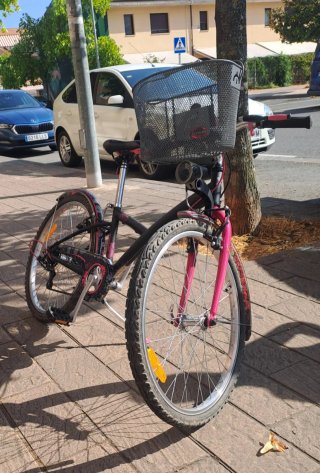 Bicicleta 24 Niña/o Negra y Rosa