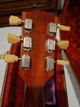 Gibson SG 61