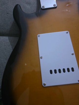 Guitarra Eléctrica Sunburst