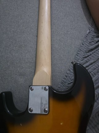 Guitarra Eléctrica Sunburst