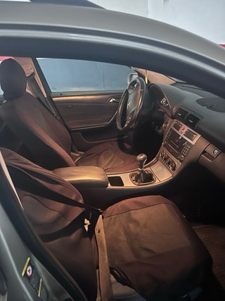 Mercedes-Benz C 200 CDI 2005