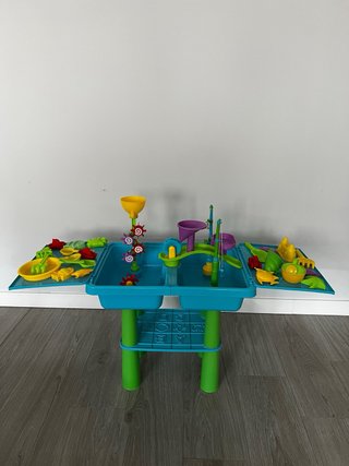 Juego de mesa agua y arena para niños