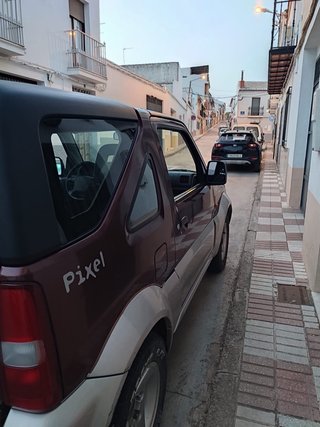 Suzuki Jimny 2005