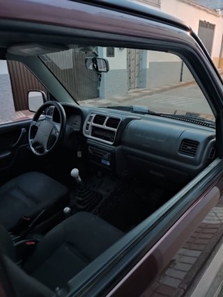 Suzuki Jimny 2005