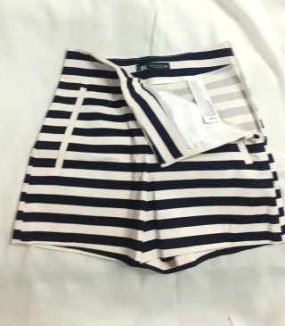 Zara Shorts Rayas Talla XS/34