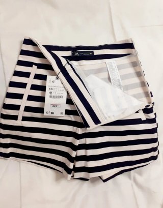 Zara Shorts Rayas Talla XS/34