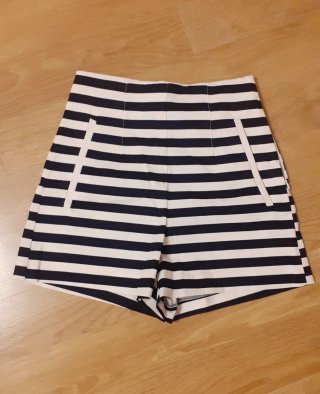 Zara Shorts Rayas Talla XS/34