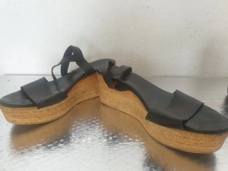 Calzado 10€ par