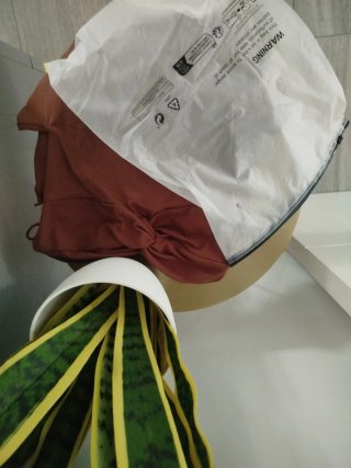 Vestido marrón tirantes sin estrenar. Tb en blanco