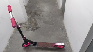 Patinete Tijuana Negro y Rosa