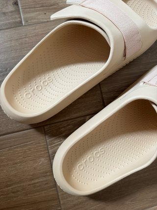 Crocs Mellow Luxe Slide- Talla 13/ 47-48