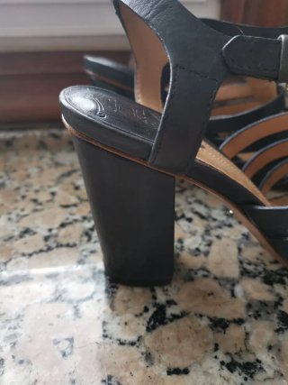 Sandalias Massimo Dutti