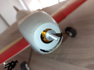 Avión teledirigido RC