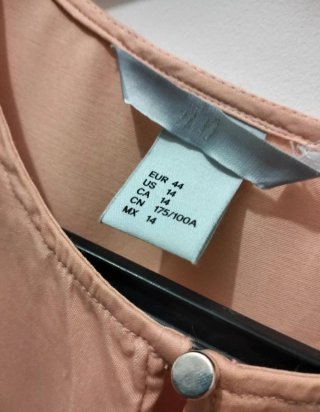 Blusa H&M Talla 44 ,Color Rosa Beige